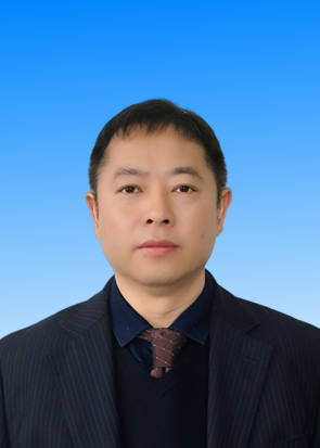 2.党委委员、副院长罗柱文.png