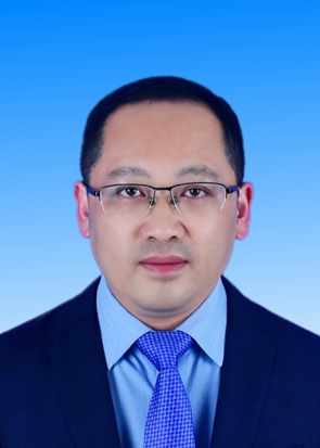 5.副院长黄毅.png